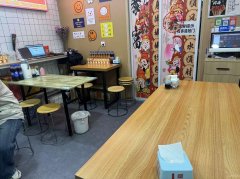 C11888河北西路23平米粉店转让