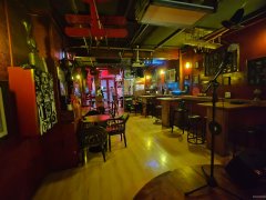 C11933雅山郡20号公寓70平酒吧转让