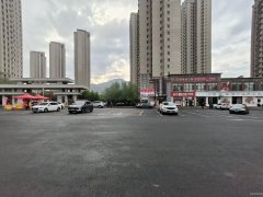 C11941路昌佳苑小区沿街餐厅转让