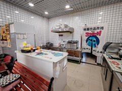 C12094三坪农场65平饮品炸鸡店转让
