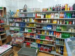 C12100位于昌吉市青年北路市一中附近临街便利店转让