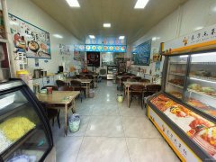 C12081天山区世界冠郡商圈经营中4年老店转让