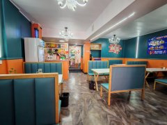 C12036米东区新城一期100平餐厅转让