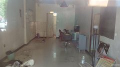 C12041出租昌吉市文化东路翡翠苑大门口临街优质商铺