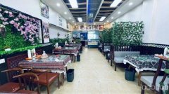 C12136位于乌市新天润罗马广场营业中餐厅转让