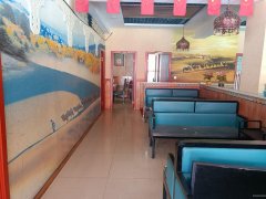 C12148位于吉木萨尔县中心小区附近临街餐饮店转让