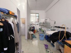 C12185长春路友好商圈经营中品牌干洗店转让