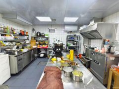 C12205劳动街70平餐厅低价转让