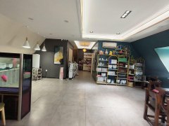 C12211米泉市中心位置美容院转让