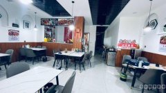 C12218位于乌市七道湾南路营业中餐厅转让