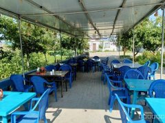 C12244位于呼图壁县五工台镇大泉路口附近农家院出租转让