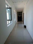 C12244位于呼图壁县五工台镇大泉路口附近农家院出租转让