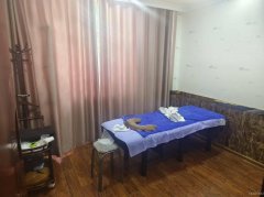 C12266位于呼图壁阳光宜家小区门口第一家商铺出租