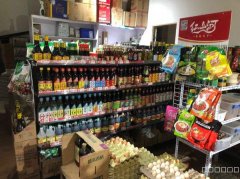 C12267商超转让 位于呼图壁县乌伊路水晶丽舍小区大门口