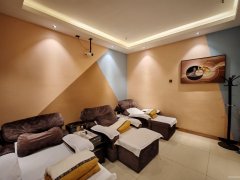 C12278米东区轻校对面500平足浴养生店转让