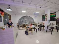 C12306米东区万和街90餐厅转让