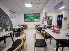 C12306米东区万和街90餐厅转让