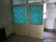 C12312位于昌吉市建国西路好幸福酒店楼下商铺出租