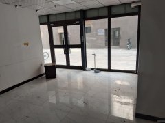 C12329位于昌吉市青年南路华东容锦城商业街内商铺出租