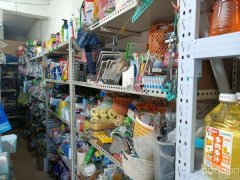 C12331位于呼图壁县大唐电厂路口附近商店转让