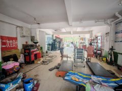 C12347通嘉2期120平轮胎修理店转让