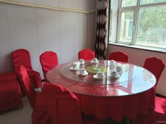 C12348位于昌吉市青年南路和畅园小区附近临街餐饮店转让