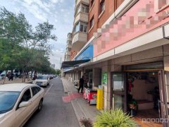 C12385延安路金湾园小区18平美发店转让