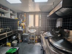 C12390万科大都会50平餐厅转让