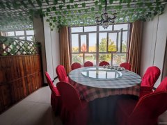 昌吉市昌五路农博园景区对面餐厅转让（年租3万）