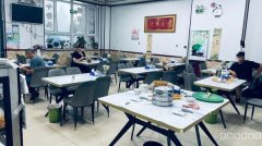 C12409位于昌吉五彩湾24公里处营业中餐厅转让