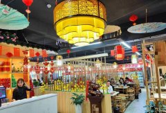 C12410位于昌吉五彩湾新城附近营业中火锅店转让