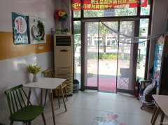 C12458位于阜康市新城花园一期临街快餐店转让