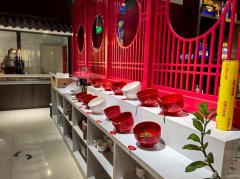 C12472鲤鱼山路便民站450平火锅店转让