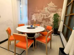 C12472鲤鱼山路便民站450平火锅店转让