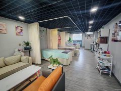 C12480河北东路万科锦荟里43平采耳店转让