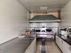 C12491板房沟镇度假村转让