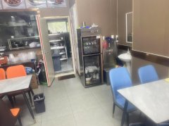 C12495位于乌市经开区万达华府营业中餐厅转让