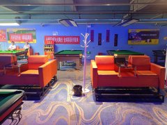 C12503位于呼图壁皇城一号附近临街台球会所转让