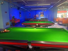 C12503位于呼图壁皇城一号附近临街台球会所转让