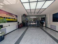 C12506米东区广兴西街米东新城一期110平汽车装潢店转让