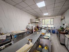 C12569昌吉闽昌工业园130平餐厅转让