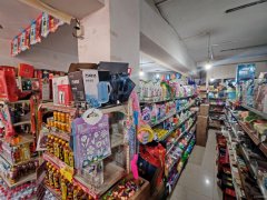 C12575阜康有色苑小区88平超市转让