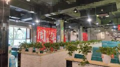 C12633青年路优诗美地1期340平火锅店转让