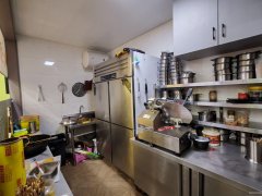 C12664荣和城4期66平小火锅转让