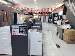 C12689昌吉亚中美居统一建材城2号进出车口海尔卡萨帝