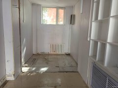 C12698青年北路隆源超市向北100米处商铺出租