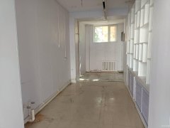 C12698青年北路隆源超市向北100米处商铺出租