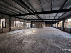 C12701温泉东路维斯特大门口商业综合体招租