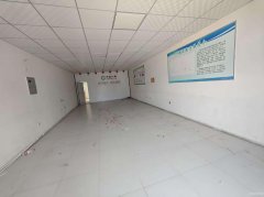 C12397阜康市滋泥泉子镇东路商品房出售