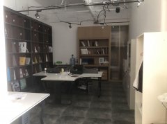 C12705商铺出售 昌吉市华凌市场内商铺出售